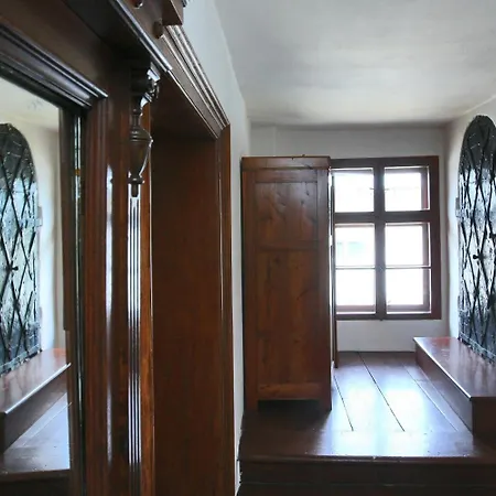 Casa de hóspedes Royal 4*